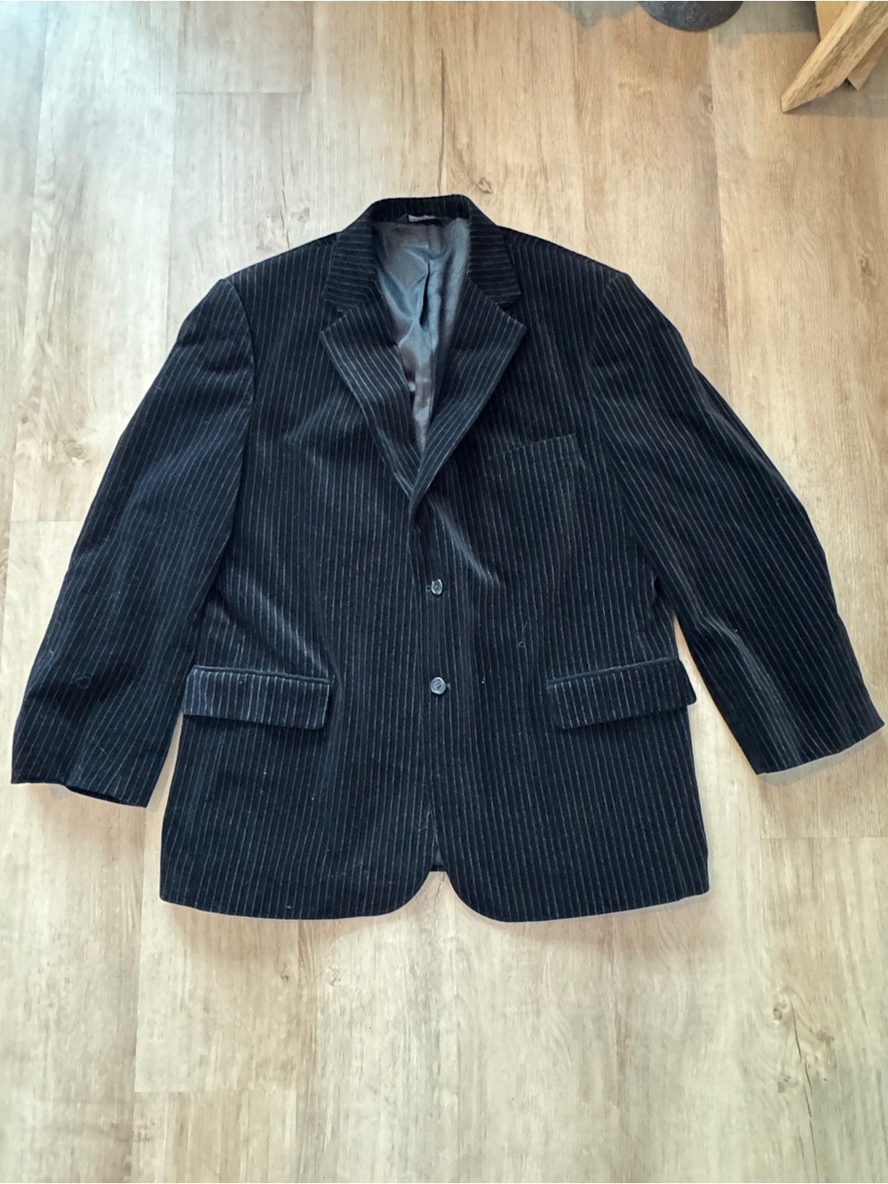 Jos. A. Bank Velvet Blazer 46R Slim Fit Sport Coat Black Pinstriped Mens - Picture 1 of 9